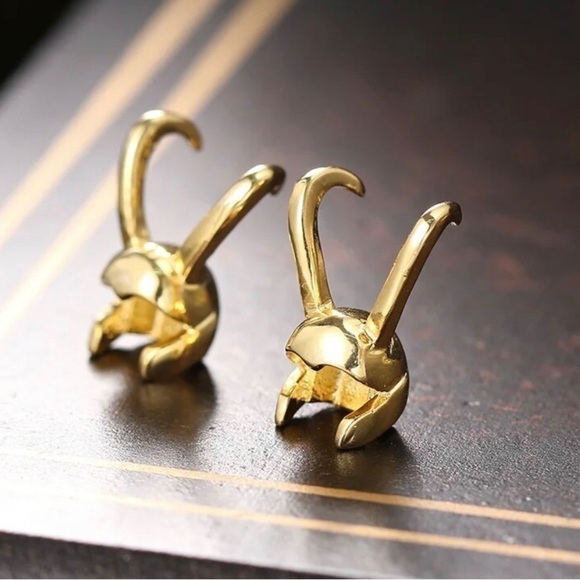 14K Gold Plated Green Emerald Loki Helmet 2 pr in 1 Combination Earring - Picture 6 of 6